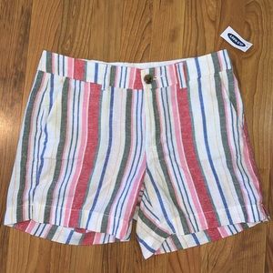 Mid-Rise striped shorts